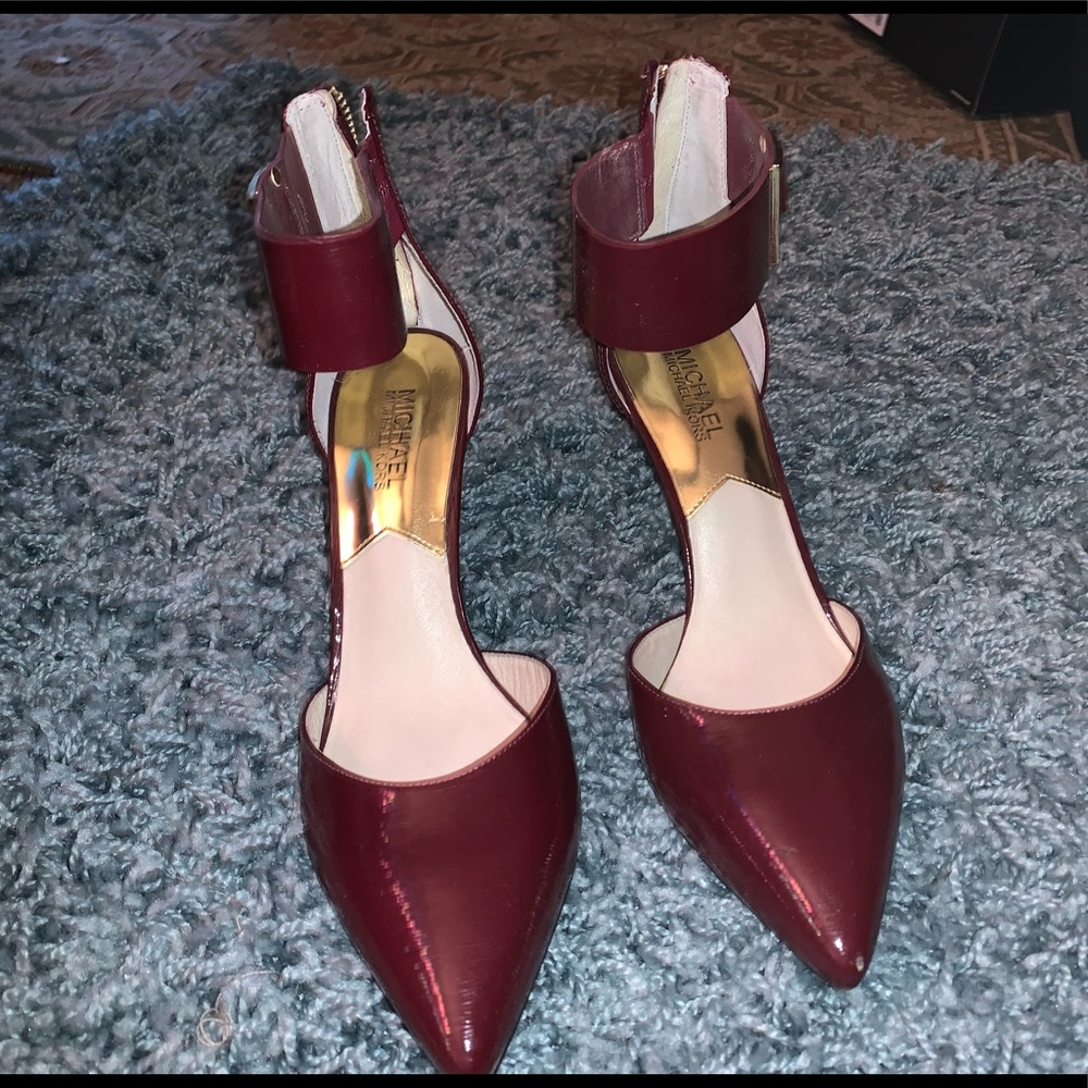Michael Kors heel